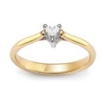 Złoty pierścionek z diamentem w kształcie serca